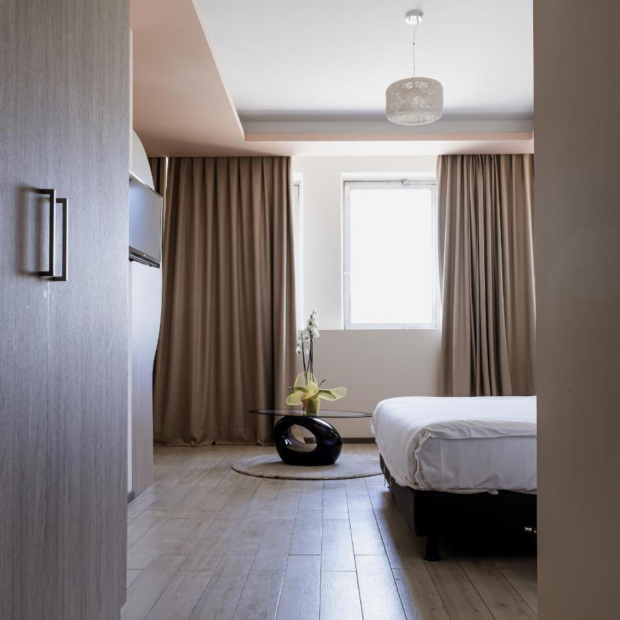 ססטו סן ג'ובני Queen Hotel מראה חיצוני תמונה