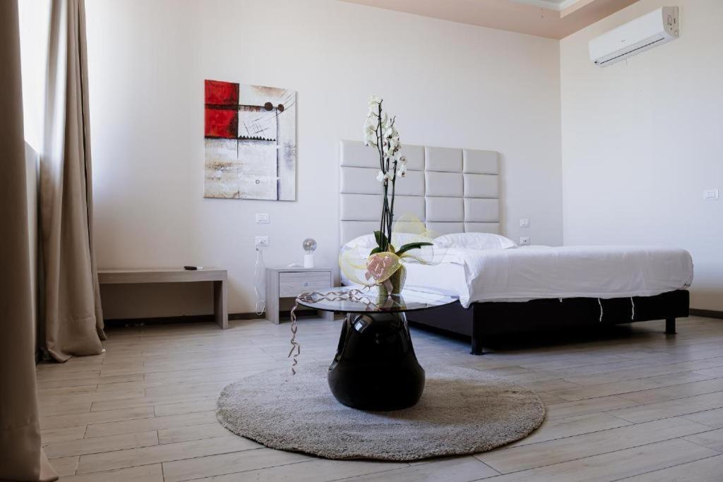 ססטו סן ג'ובני Queen Hotel מראה חיצוני תמונה